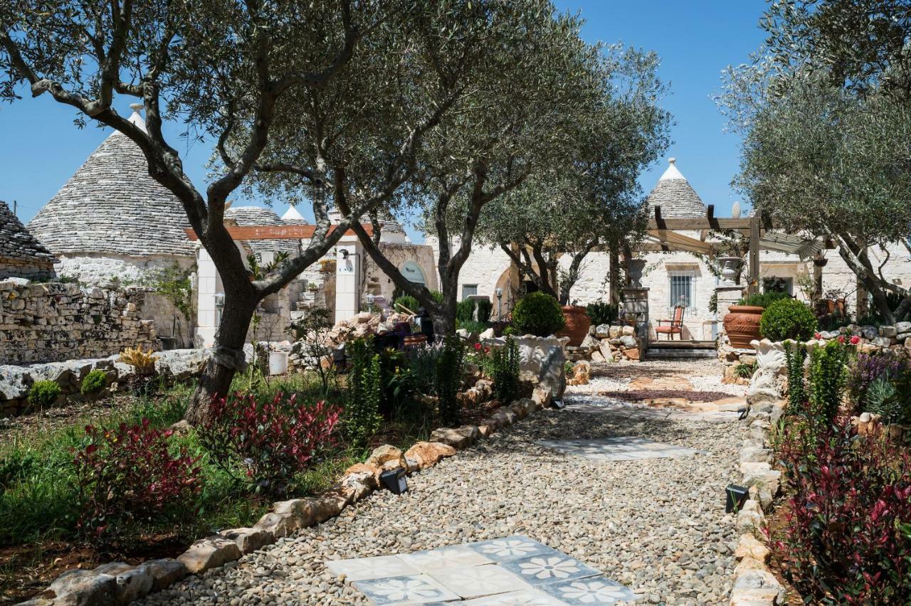 16 Trulli E Giardini Leilighet Alberobello Eksteriør bilde